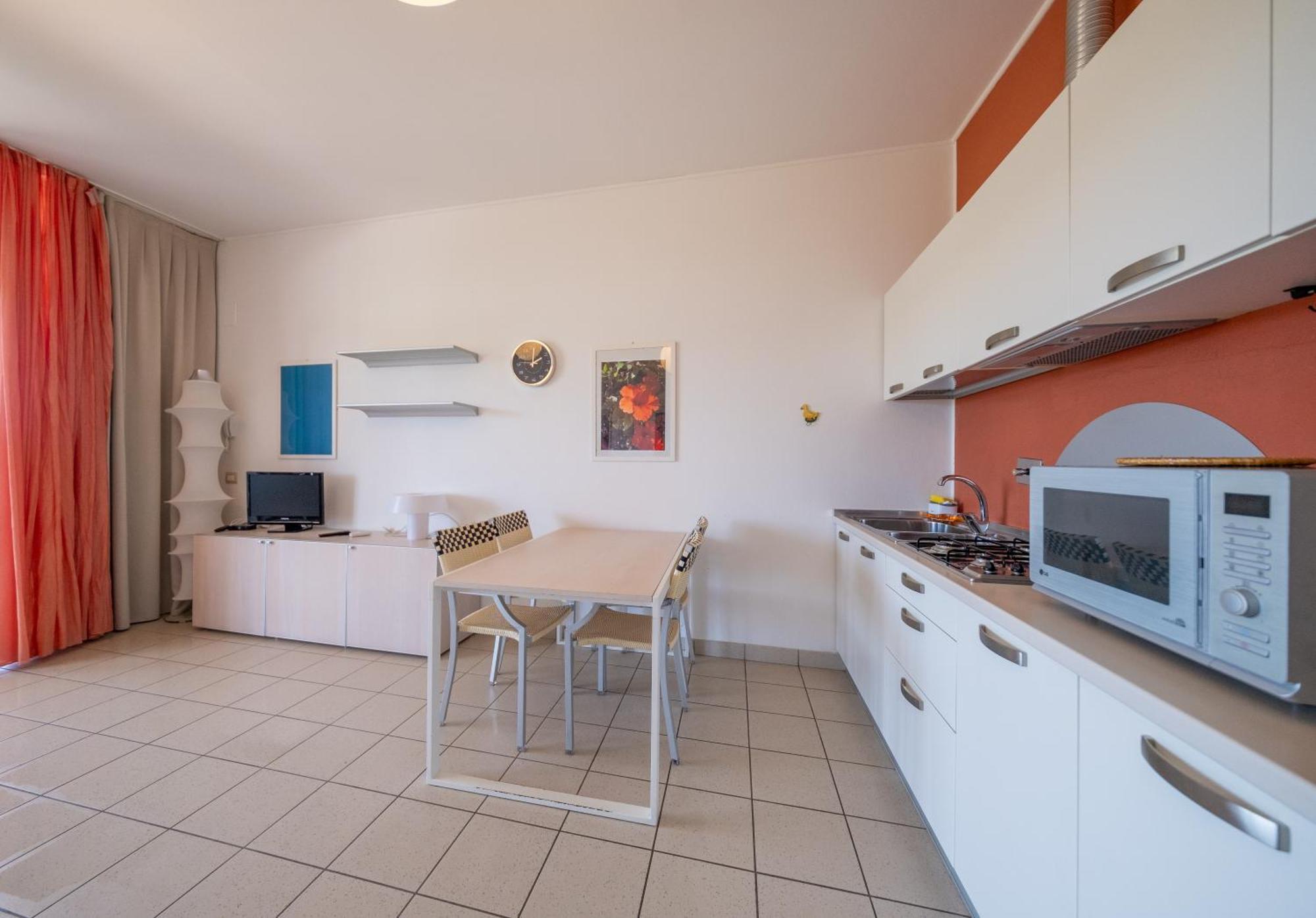 Solidago Residence Tirrenia Exterior foto
